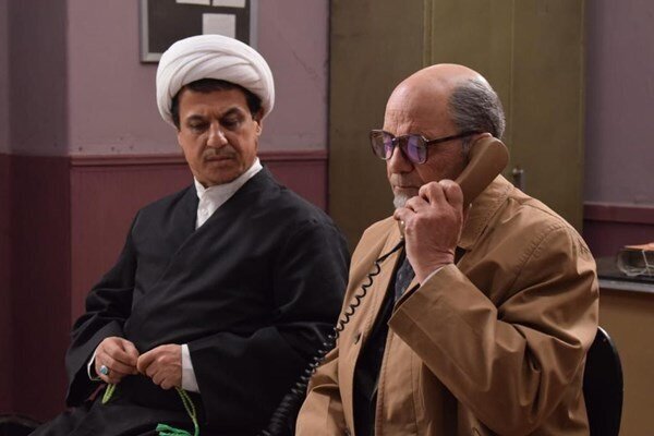 چالش های بازی در نقش آیت الله هاشمی رفسنجانی | رامین راستاد: اگر صدایم را دوبله می کردند بازی نمی کردم