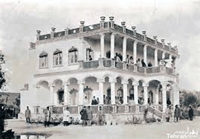 تصاویر کمیاب و تاریخی از نخستین بوستانی که اثری از آن نیست | وقتی تهرانیها نمیدانستند پارک چیست!
