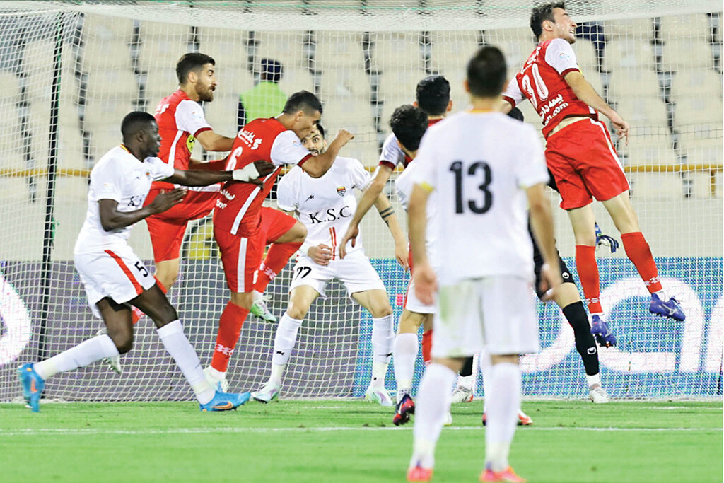 اتفاق عجیب در نیمه دوم بازی پرسپولیس با فولاد | ذوق هواداران با «پاس»پولیسِ یحیی کور شد! پرسپولیس