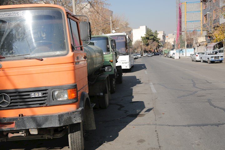 جور همسایگی با خودروهای دیزلی و خوردن دود | یک محله در قرق خودروهای سنگین