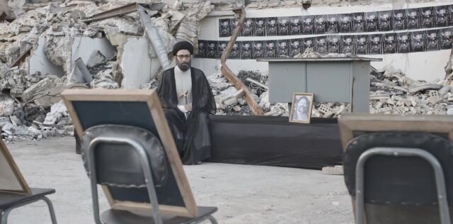 چالشهای بازی در نقشهای سیاسی | خط قرمزم حرف زدن خودم به جای آیت الله هاشمی رفسنجانی بود | وقتی خسرو شکیبایی ۲۵ دقیقه بدون مکث مونولوگ گفت