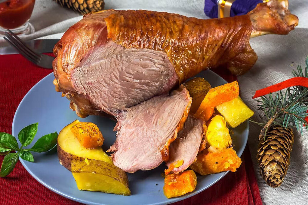 Turkey meat - گوشت بوقلمون - گوشت سفید - جایگزین گوشت قرمز
