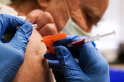 شرکت مدرنا برای واکسن جدید برای زیرسویه‌های غالب اُمیکرون درخواست مجوز می‌کند