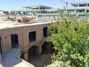 تصاویر | کاروانسرای قاجاری تخریب شد | ساخت پاساژ در قلب بافت تاریخی کرمان | دادگاه به ساخت پروژه رای داد