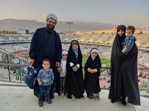 دیدار با طلبه ۳۵ سالهای که ۵ فرزند دارد | اگر به گذشته برگردم زودتر ازدواج میکنم | حتی سه بچه خیلی کم است | همسرم ۸ سال است مجاهدت میکند