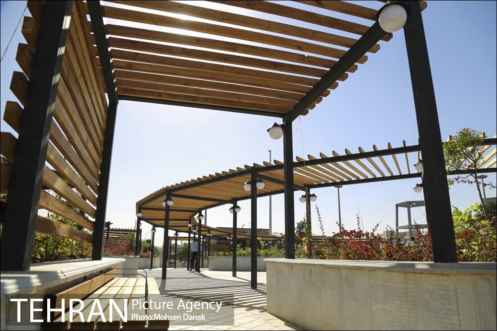 روایتی از ترسناکترین میدان تهران | چلوکباب قبل از مرگ تا پُک آخر از سیگار ادیبالسلطنه | نقشه گنجی که ۱۰۰ سال بعد میدان اعدام را سرزبان ها انداخت