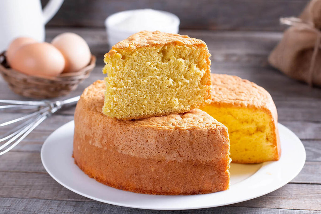 طرز تهیه پرطرفدارترین کیک خانگی ؛ از بین بردن بوی بد تخم مرغ با این ترفند | اشتباهی که باعث می‌شود کیک پف نکند