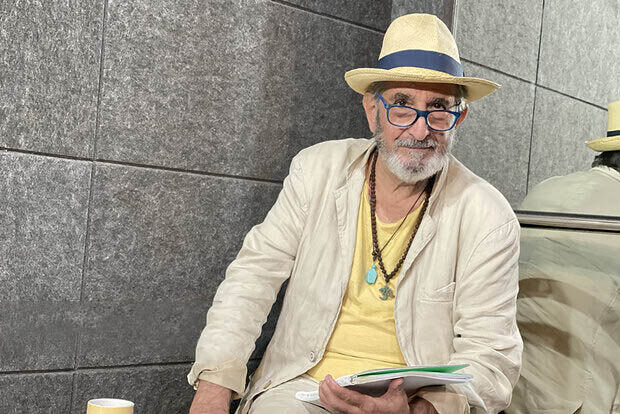 از تئاتر چه خبر؟ | فرهاد آئیش گالیله می شود | لغو ۲ اجرای اول نمایش پدر