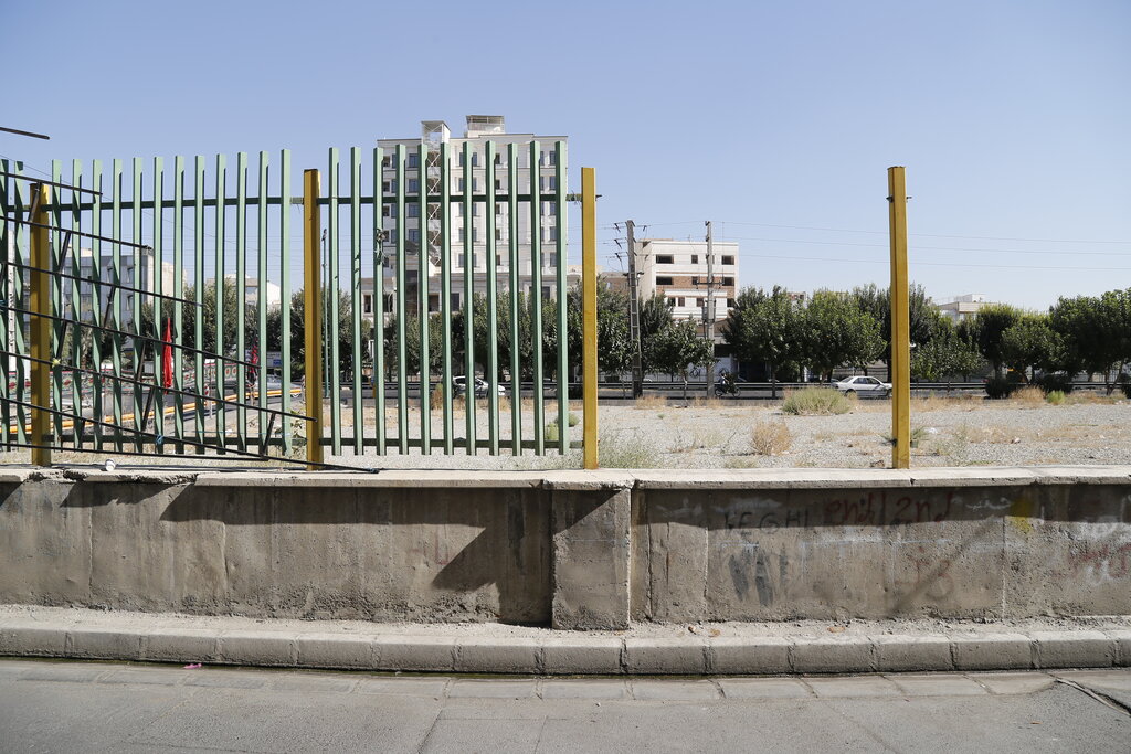 شهرداران شب و ماموریتهای اورژانسی | بیسیم به دست و گوش به زنگ؛ کوچه به کوچه، محله به محله