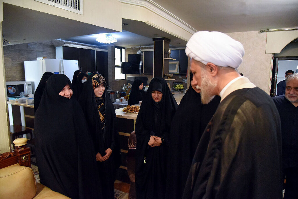 دختر و همسر شهید خادم صادق
