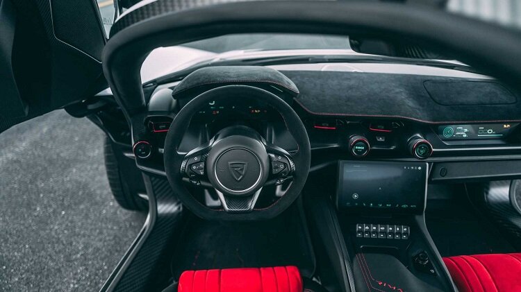 تصاویری از ابرخودروی ۷۵ میلیارد تومانی کرواسی | تجربه رانندگی بینظیر با ریماک