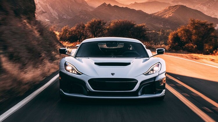 تصاویری از ابرخودروی ۷۵ میلیارد تومانی کرواسی | تجربه رانندگی بینظیر با ریماک