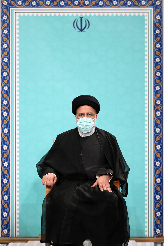 دیدار رییسجمهوری و اعضای هیات دولت با رهبر انقلاب به روایت تصویر