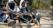 رژه واحدهای انتحاری طالبان با بشکه های زردرنگ! | تجهیزات پیشرفته طالبان را ببینید