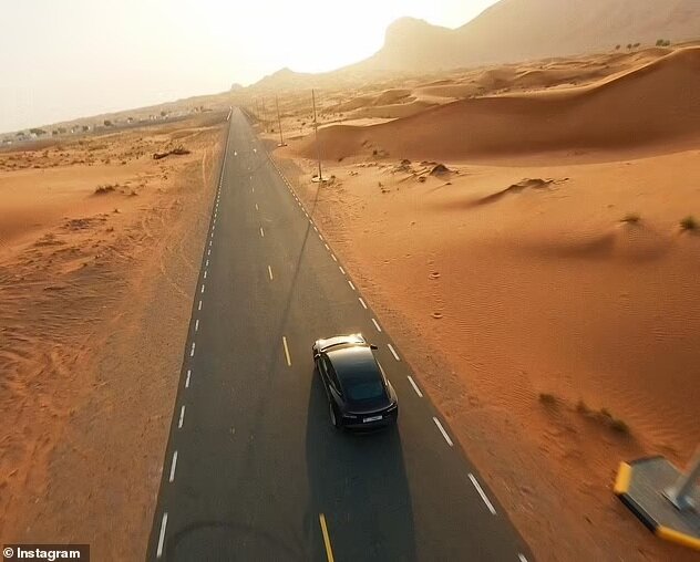 تصاویری از آزمایش تسلا در گرمای دبی | ماسک: تا پایان سال دو هدف داریم