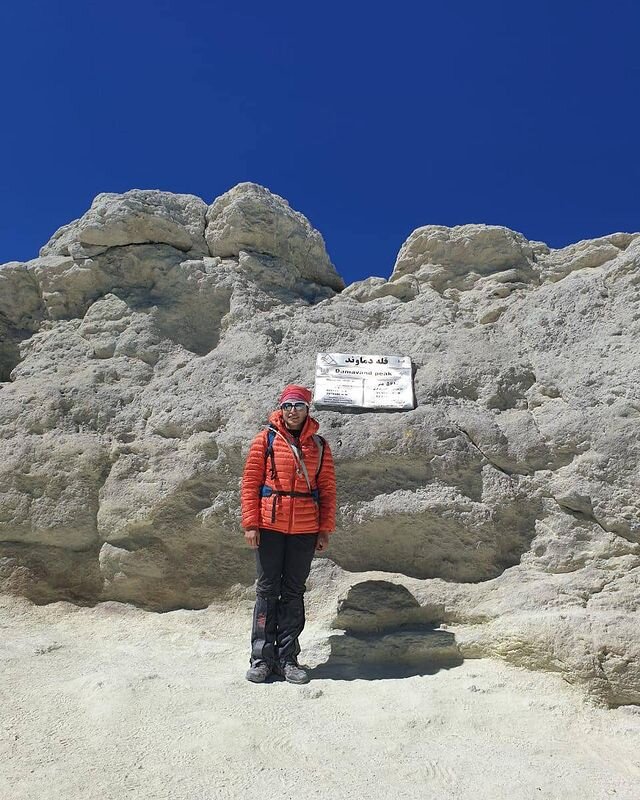 نگار جواهریان