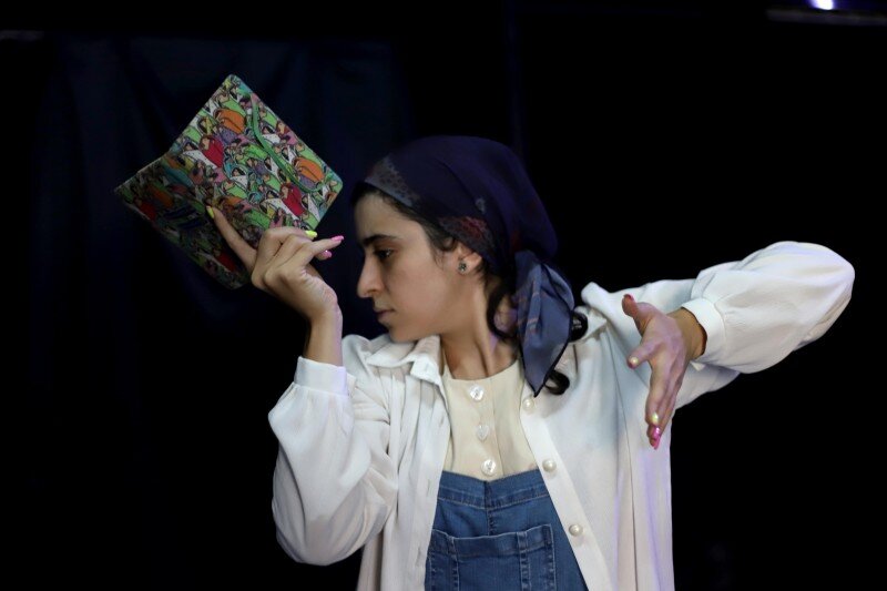 یکهتازی نمایشهایی با متون ایرانی | برنامه های سالن های تئاتر