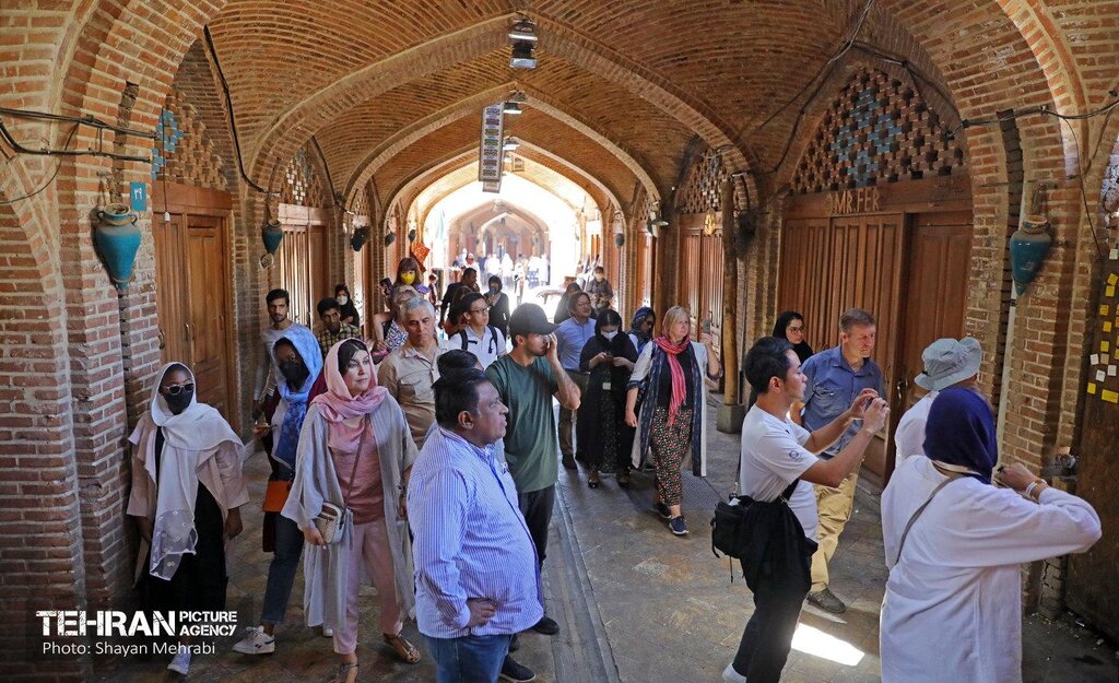 گشت‌و‌گذار خانوادگی سفرای خارجی در تهران