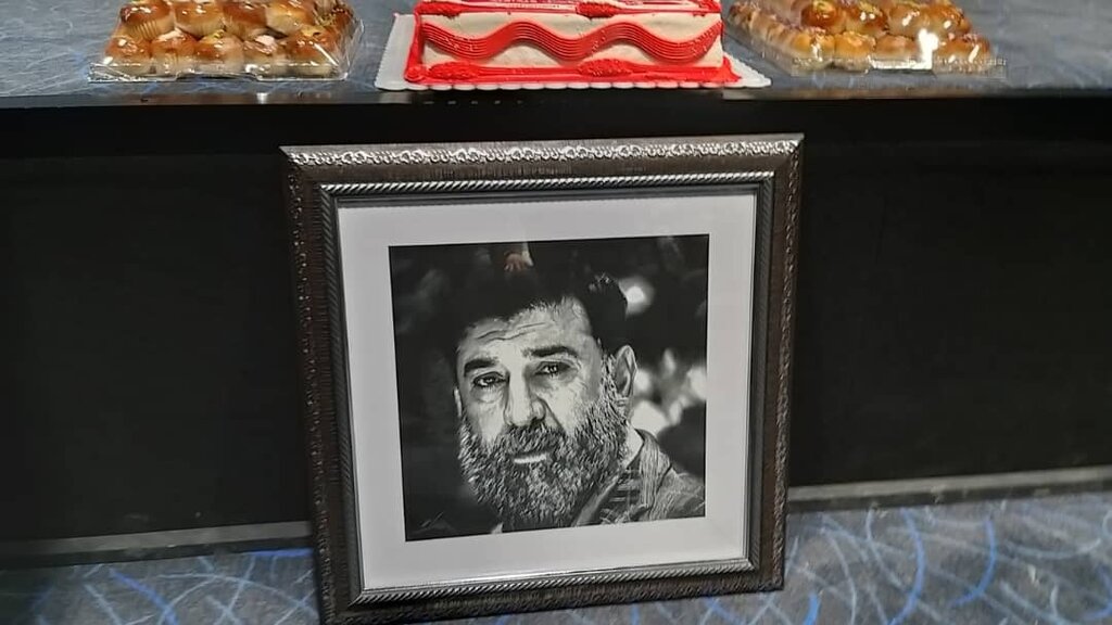 نخستین مراسم افتتاحیه یک فیلم سینمایی با حضور تیم پرسپولیس | اکران خصوصی فیلم علی انصاریان