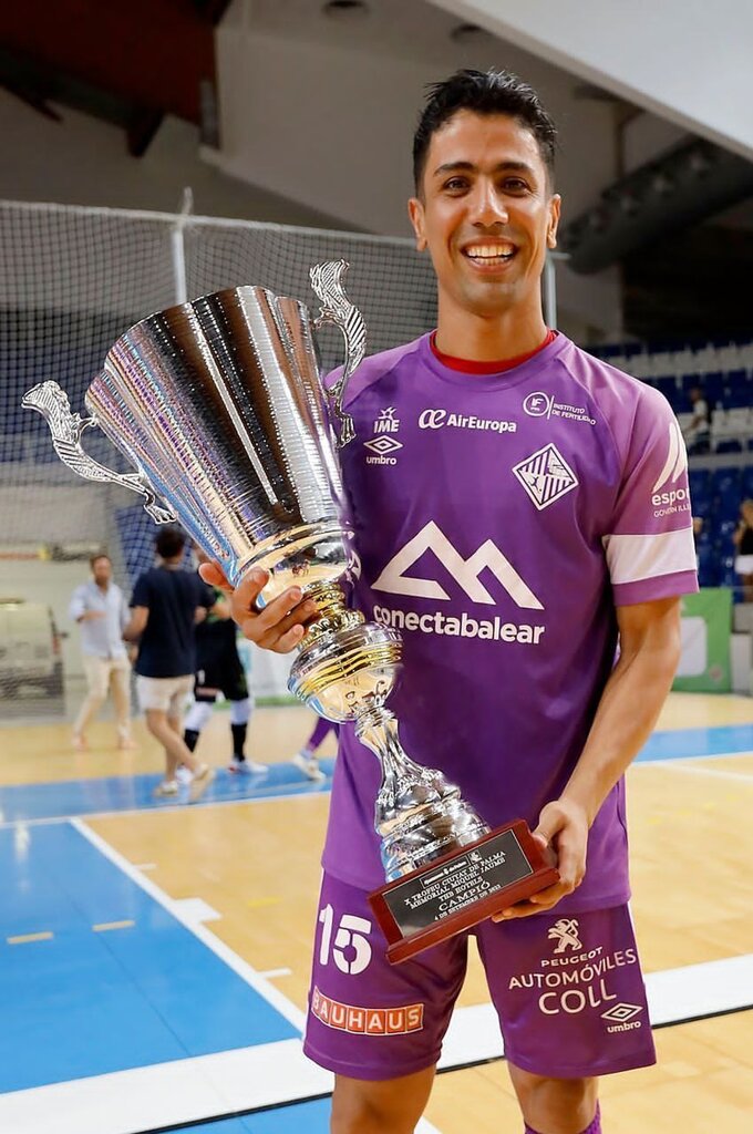 عکس کاپیتان تیم ملی فوتسال ایران