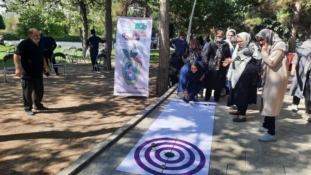 از یکشنبههای مادرانه تا چهارشنبههای معلولین | هفتههای متنوع منطقه ۵ برای همه