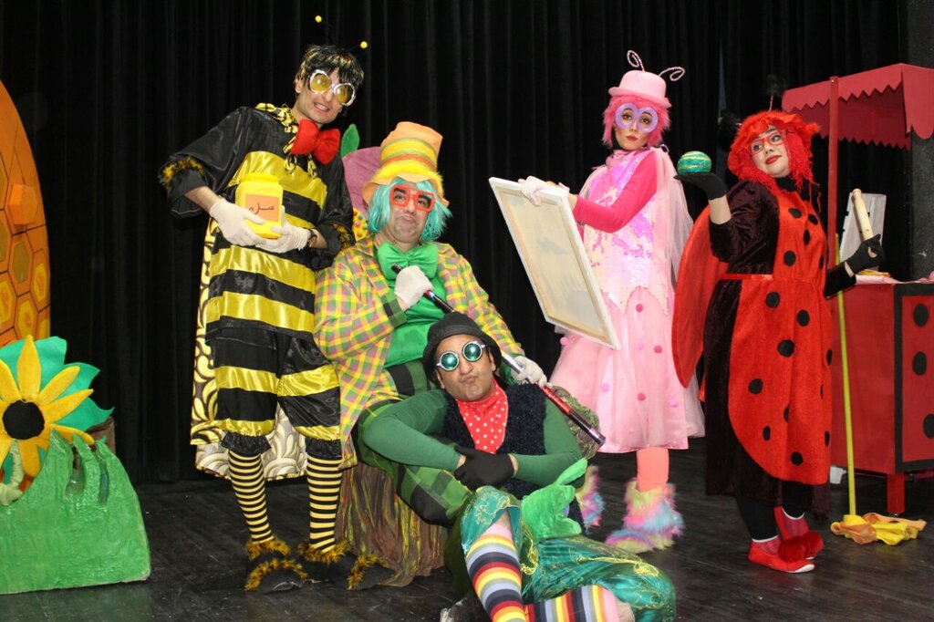 سالن ابنسینا با «کلوچه جادویی» باز شد