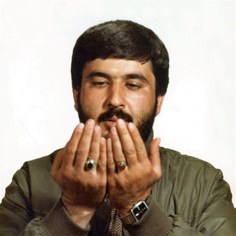 نشانهای افتخار منطقه۱۶ | پاسخ جالب مادر شهیدان خالقیپور به شهید آوینی | خواستگاری با تنی پر از ترکش | حمله تروریستی جلو مسجد جامع خزانه