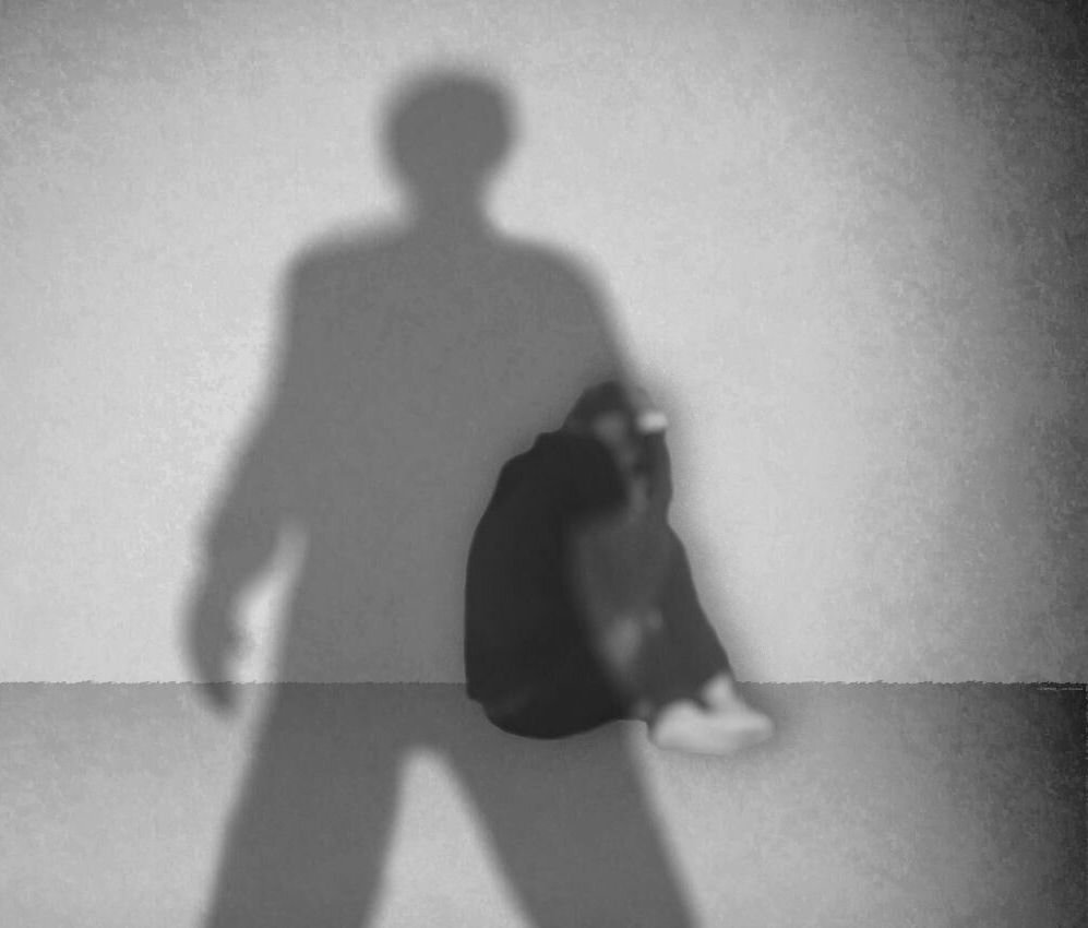 آزار جنسی - تعرض - خشونت