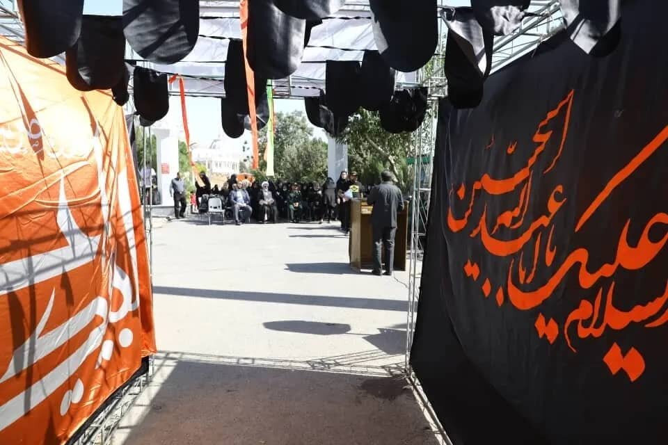 💥بدرقه ۲۰۰ زائر کربلا از جوار مقبره شهدا