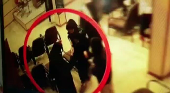ویدیویی دقیق تر از لحظات بیهوشی مهسا امینی در مرکز پلیس امنیت اخلاقی