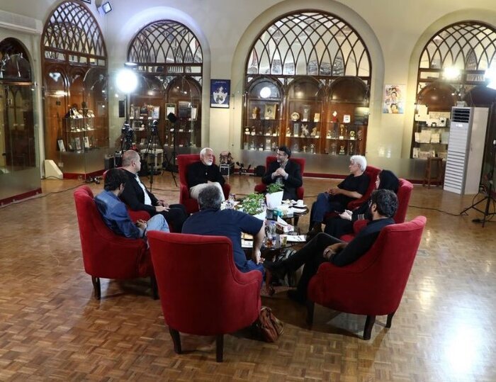 راز ماندگاری فیلمهای عاشورایی چیست؟ | فیلمنامه روز واقعه را ۶۰ هزار تومان از بیضایی خریدم | میزان فروش «سفیر» دو برابر هزینه ساخت بود