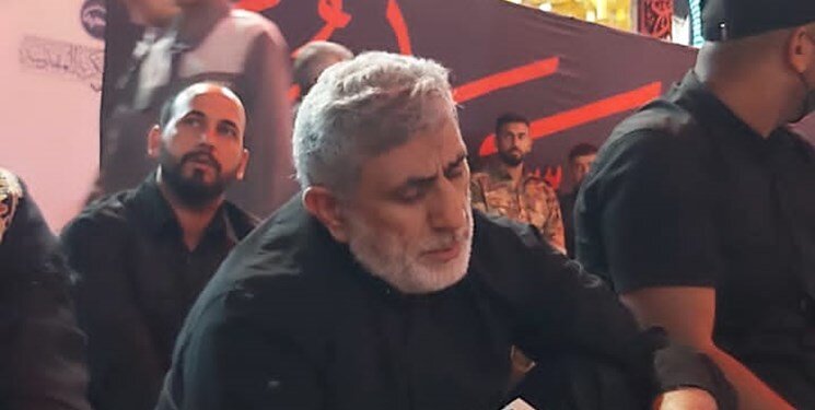 سردار قاآنی در حرم سامرا