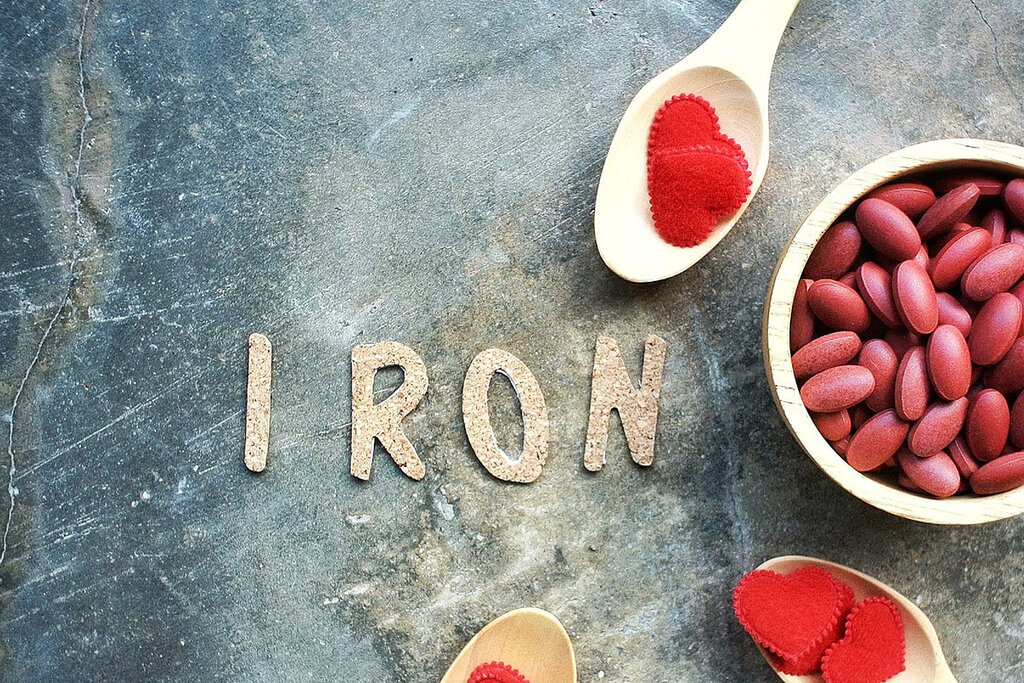 اگر بیش از ۳ لیوان چای در روز بنوشیم چه اتفاقی در بدنمان میافتد؟ | عوارض باورنکردنی مصرف زیاد چای