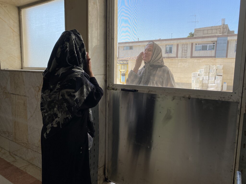 پای صحبت چهره معروف شبکههای مجازی و نیکوکارِ از تورنتو برگشته | شنبهها نارون کهریزک بوی خانه را میدهد