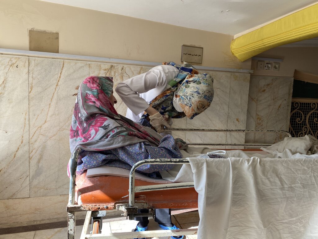 پای صحبت چهره معروف شبکههای مجازی و نیکوکارِ از تورنتو برگشته | شنبهها نارون کهریزک بوی خانه را میدهد