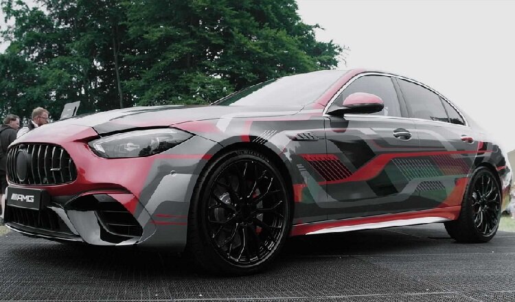 مرسدس C63 AMG چهارشنبه رونمایی میشود | رقیبی برای BMW M3