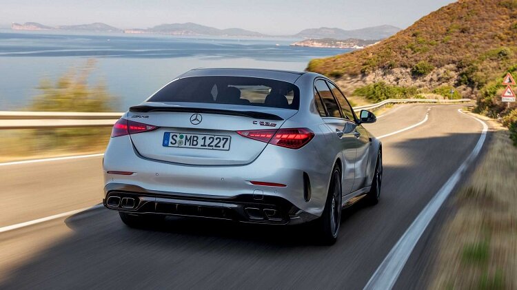 رونمایی از مرسدس – AMG C63 | تصاویر و مشخصات این خودرو
