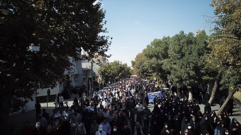 حضور زنان در راهپیمایی اول مهر