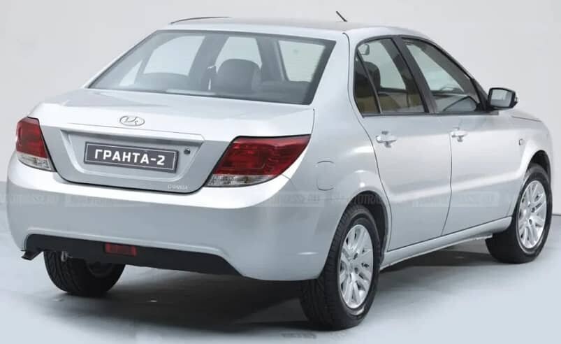 تصویر| رونمایی رسمی از این محصول ایران خودرو در روسیه با نامی متفاوت