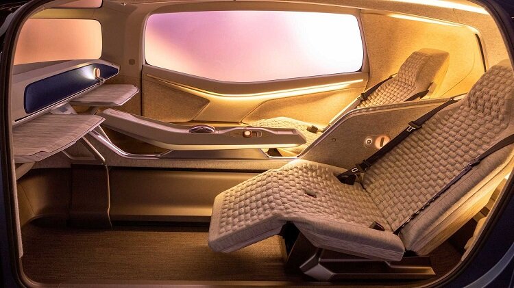 تصاویر فولکس واگن عجیب و غریب | خودرویی که فرمان ندارد!