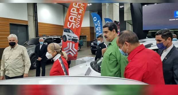 استقبال عجیب مردم ونزوئلا از این دو خودروی ایرانی