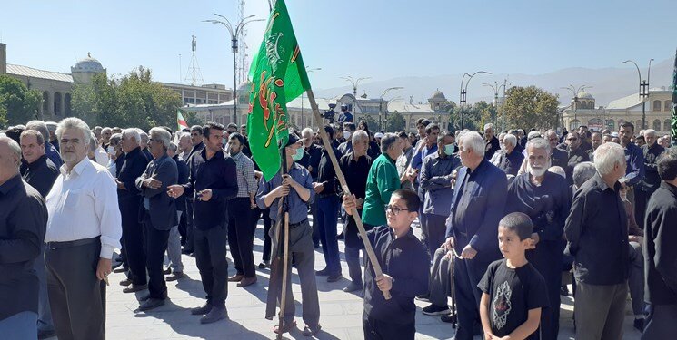 تصاویر | خروش عزاداران نبوی علیه اغتشاشات اخیر | اگر خانم امینی دانشمندی بود که توسط اسرائیل به شهادت رسیده بود این سلبریتی ها باز اعتراض می کردند؟