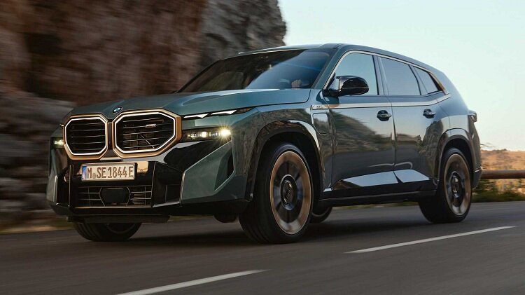 رونمایی از BMW XM | یک شاسیبلند هیجانانگیز