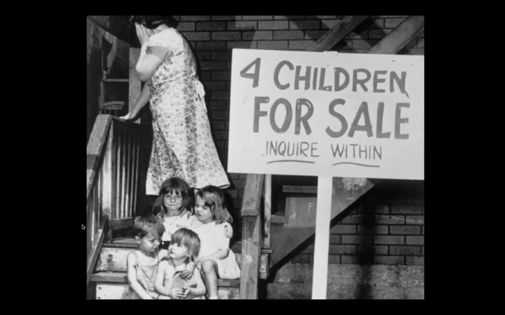 عکس | مادری که ۴ فرزندش را به حراج گذاشت | این زخم تا لحظه مرگ هم التیام نیافت