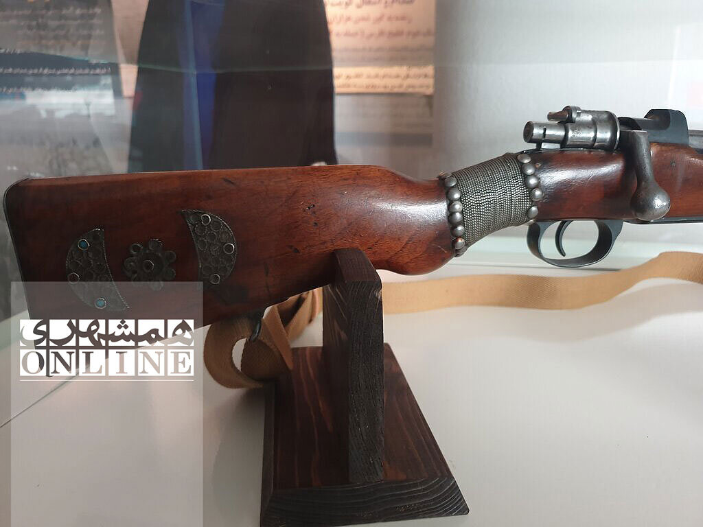 تصاویر | تفنگ محبوب صدام حسین در تهران ؛ جنگ تحمیلی با شلیک این تفنگ آغاز شد