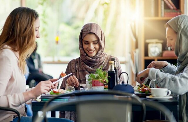 فهرست برترین کشورها برای گردشگران مسلمان؛ از ایران تا تایلند! | ایران در رتبه چندم است؟ | گردشگری حلال چه ویژگیهایی دارد؟