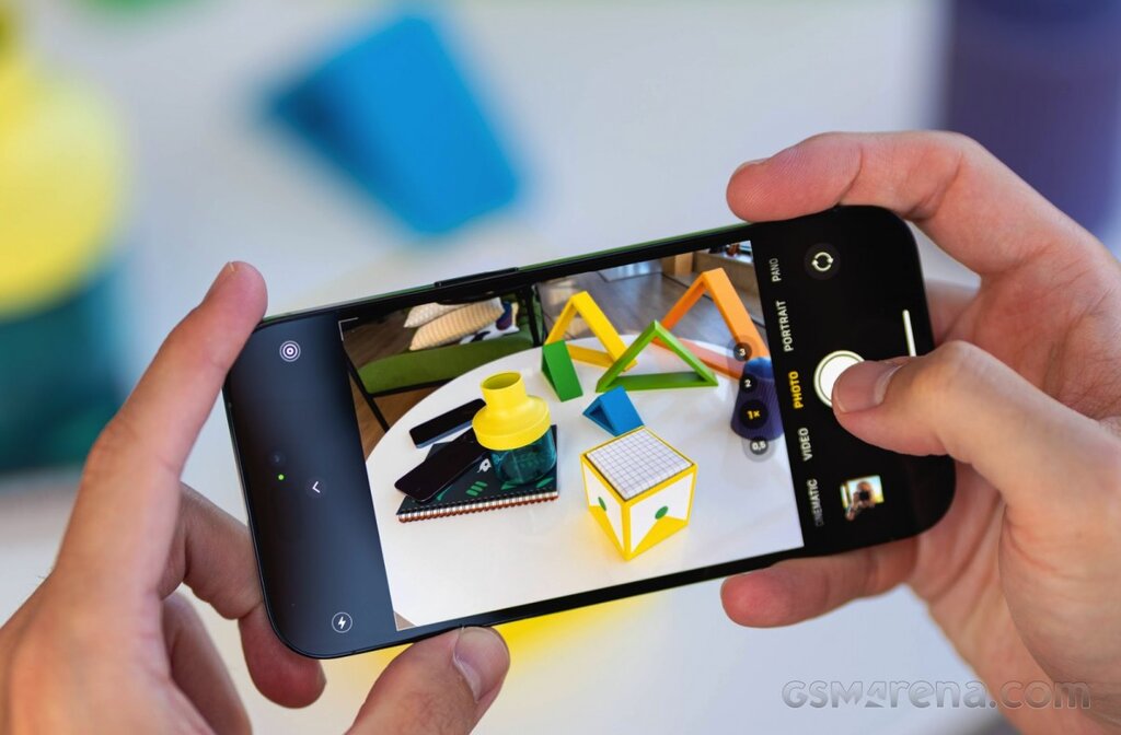 برترین امتیاز برای دوربین سلفی و کیفیت فیلمبرداری آیفون ۱۴ | موفقیتی برای گوشی جدید اپل