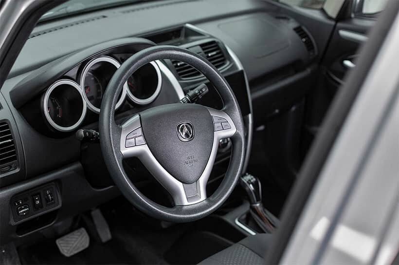 تصاویر | آیا ایرانی ها حاضرند این خودروی بدترکیب چینی را بخرند؟