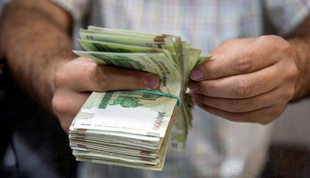پاسخ نهایی معاون رئیسی ؛ حقوقها در نیمه دوم سال افزایش مییابد؟ حقوق و دستمزد
