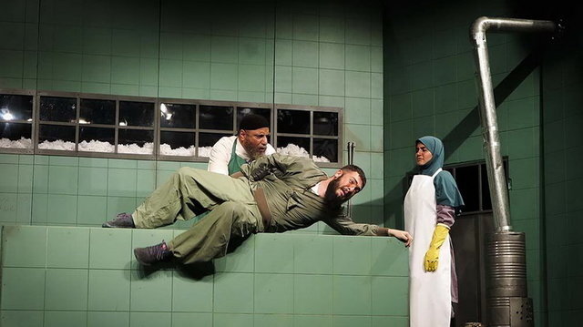 تصاویر کمتر دیدهشده از خانم بازیگر در غسالخانه!